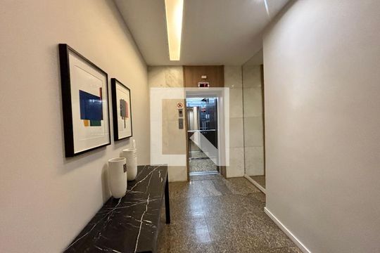Portaria de apartamento para alugar com 3 quartos, 115m² em Leblon, Rio de Janeiro