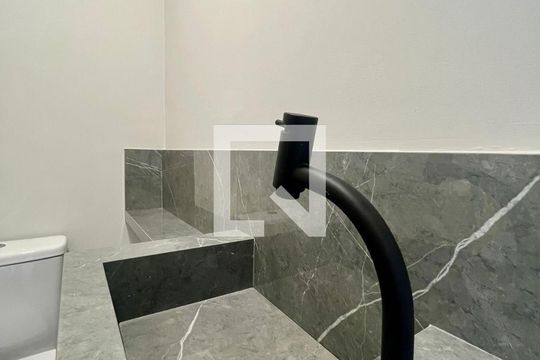 Lavabo de casa de condomínio à venda com 3 quartos, 158m² em Parque Taquaral, Campinas