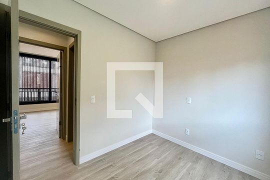 Quarto 1 de casa de condomínio à venda com 4 quartos, 158m² em Parque Taquaral, Campinas