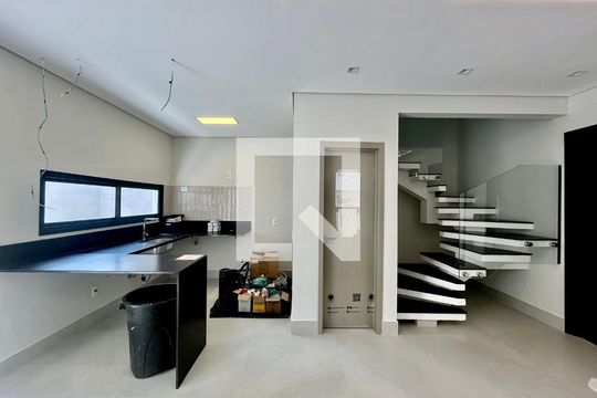 Sala de casa de condomínio à venda com 4 quartos, 158m² em Parque Taquaral, Campinas