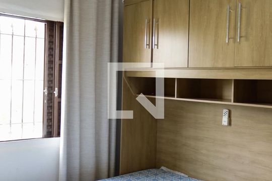 Quarto 1 de casa à venda com 3 quartos, 60m² em Jardim Alvorada, Osasco