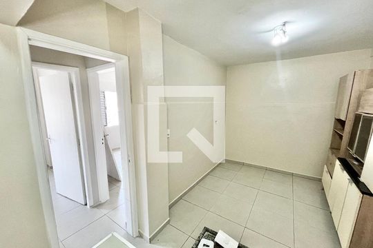 Cozinha e Área de Serviço de apartamento para alugar com 2 quartos, 68m² em Vila Aurora (Zona Norte), São Paulo