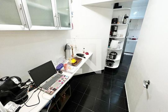 Cozinha de apartamento à venda com 2 quartos, 66m² em Santana, São Paulo