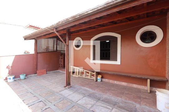 Varanda de casa à venda com 3 quartos, 240m² em Vila Rica, São Paulo
