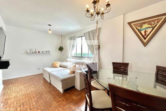 Sala de apartamento à venda com 2 quartos, 68m² em Vila Alexandria, São Paulo