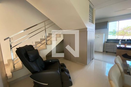 Sala de casa para alugar com 5 quartos, 2500m² em Nossa Senhora de Lourdes, Lagoa Santa