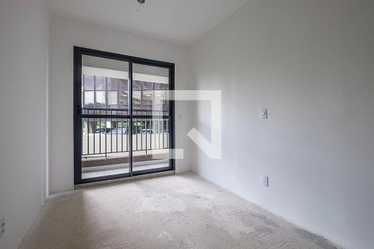 Sala/Cozinha de kitnet/studio para alugar com 1 quarto, 27m² em Pinheiros, São Paulo