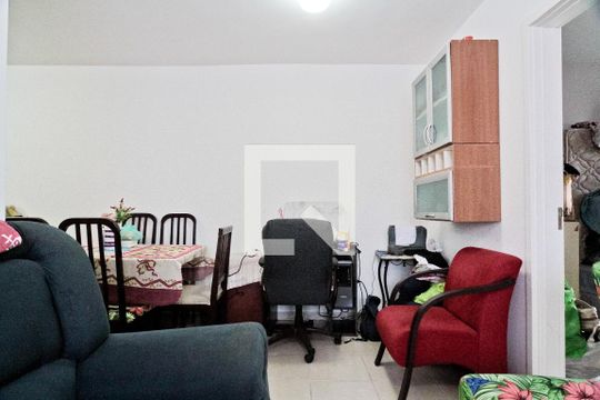 Sala de apartamento para alugar com 2 quartos, 44m² em Vila Nina, São Paulo