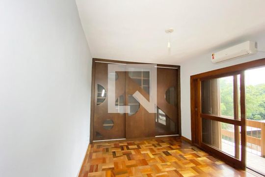 Quarto 2 de apartamento para alugar com 2 quartos, 64m² em Centro, São Leopoldo