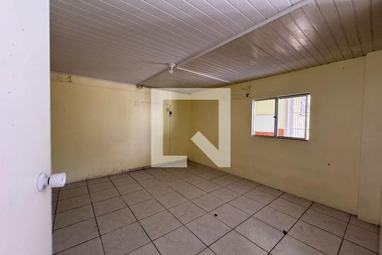 Casa à venda com 4 quartos, 300m² em Morro do Espelho, São Leopoldo