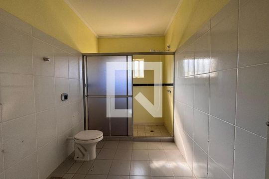 Casa à venda com 4 quartos, 300m² em Morro do Espelho, São Leopoldo