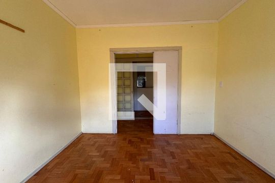 Casa à venda com 4 quartos, 300m² em Morro do Espelho, São Leopoldo