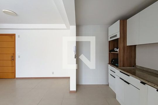 Sala de apartamento para alugar com 2 quartos, 187m² em Abraão, Florianópolis