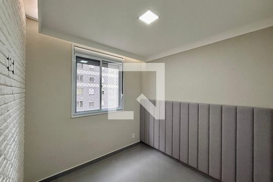 Quarto 2 de apartamento para alugar com 2 quartos, 41m² em Santo Amaro, São Paulo