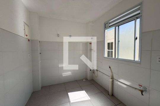 Apartamento à venda com 2 quartos, 50m² em Santos Dumont, São Leopoldo