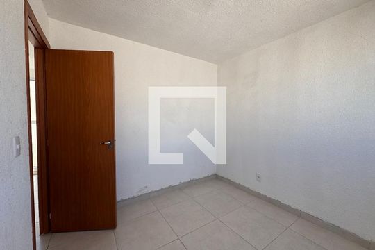 Apartamento à venda com 2 quartos, 50m² em Santos Dumont, São Leopoldo