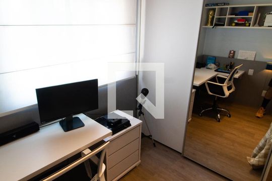 SUITE 2 de apartamento para alugar com 3 quartos, 131m² em Fazenda São Quirino, Campinas