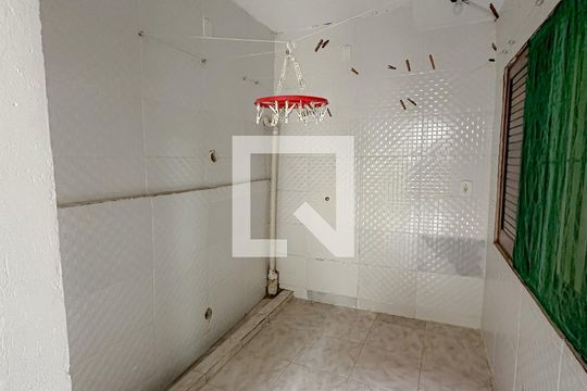 Área de Serviço de casa para alugar com 2 quartos, 204m² em Vila Anglo Brasileira, São Paulo