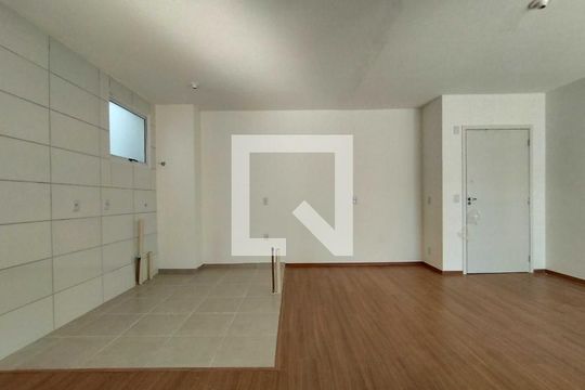 Cozinha de apartamento para alugar com 2 quartos, 68m² em Operário, Novo Hamburgo
