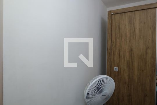 Quarto 1 de apartamento para alugar com 2 quartos, 56m² em Vila Cosmopolita, São Paulo