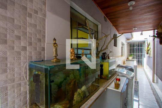 Área de serviço de casa à venda com 2 quartos, 205m² em Vila Assunção, Santo André