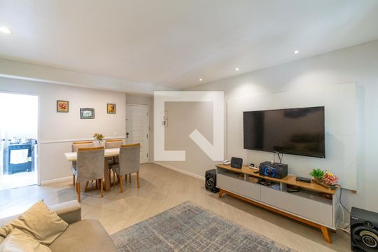 Sala  de apartamento para alugar com 3 quartos, 90m² em Vila Paulista, São Paulo