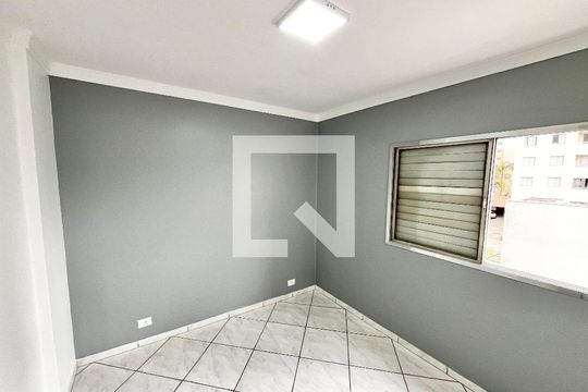 Quarto 1 de apartamento para alugar com 2 quartos, 67m² em Vila Celeste, São Paulo