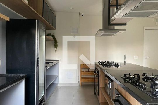 Área comum de apartamento para alugar com 2 quartos, 47m² em Vila das Bandeiras, Guarulhos