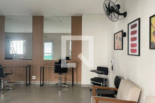 Área comum de apartamento para alugar com 2 quartos, 47m² em Vila das Bandeiras, Guarulhos