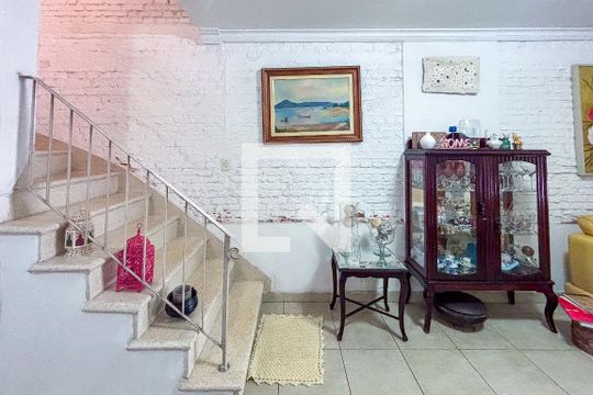 Casa à venda com 3 quartos, 147m² em Alto de Pinheiros, São Paulo