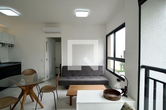 Sala de apartamento para alugar com 1 quarto, 45m² em Pinheiros, São Paulo