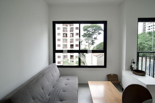 Sala de apartamento para alugar com 1 quarto, 45m² em Pinheiros, São Paulo