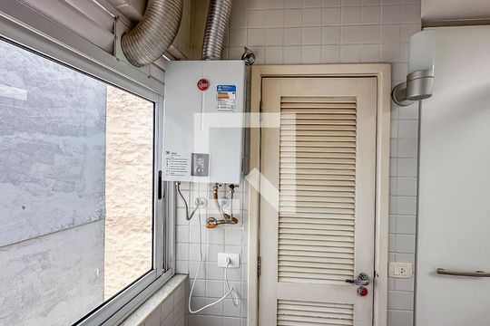 Área de Serviço de apartamento para alugar com 2 quartos, 230m² em Botafogo, Rio de Janeiro