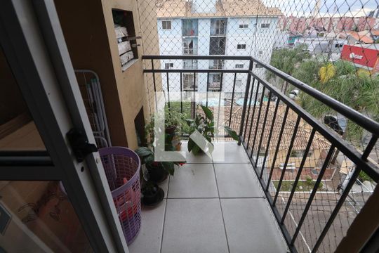 Sacada de apartamento à venda com 2 quartos, 44m² em Igara, Canoas