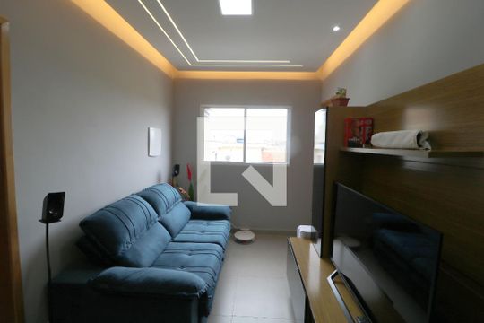 Sala de apartamento para alugar com 2 quartos, 41m² em Vila Antonieta, São Paulo