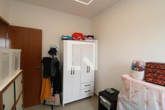 Quarto de apartamento para alugar com 2 quartos, 41m² em Vila Antonieta, São Paulo