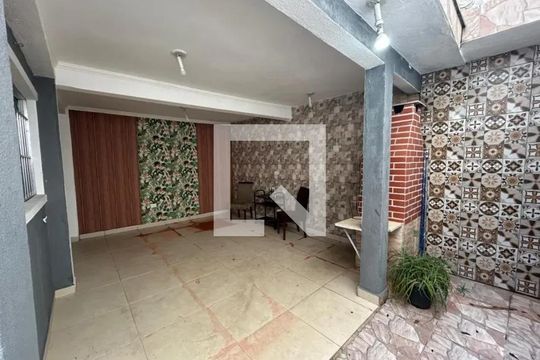 Casa à venda com 3 quartos, 137m² em Jardim Caner, São Paulo