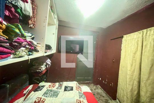 Quarto 1 de casa à venda com 5 quartos, 200m² em Jardim Santa Ines, Guarulhos
