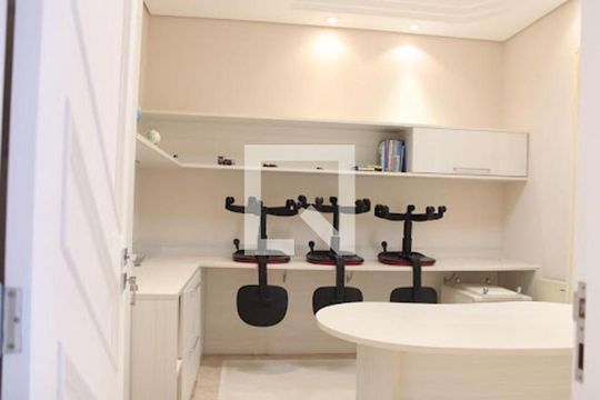 Casa à venda com 6 quartos, 870m² em Jundiaí Mirim, Jundiaí