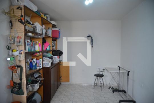 Quarto 6 de casa à venda com 5 quartos, 320m² em Vila Sao Pedro, Santo André