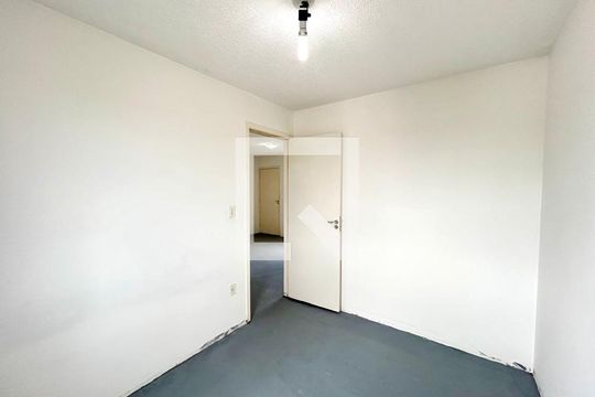Quarto 2 de apartamento para alugar com 2 quartos, 42m² em Água Chata, Guarulhos