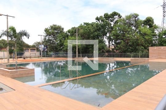 Área comum de apartamento para alugar com 3 quartos, 80m² em Vila São Luiz, Goiânia
