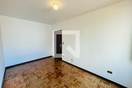 Quarto 1 de casa à venda com 4 quartos, 150m² em Jardim Aida, Guarulhos