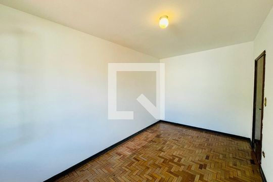 Quarto 1 de casa à venda com 4 quartos, 150m² em Jardim Aida, Guarulhos