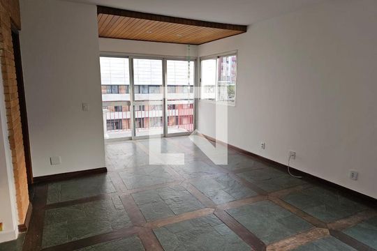 Sala de apartamento à venda com 3 quartos, 80m² em Sumarezinho, São Paulo