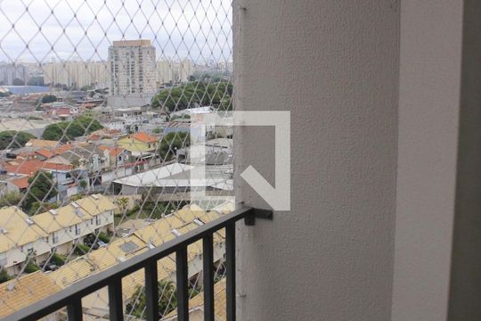 Varanda de apartamento para alugar com 2 quartos, 52m² em Vila Itapegica, Guarulhos