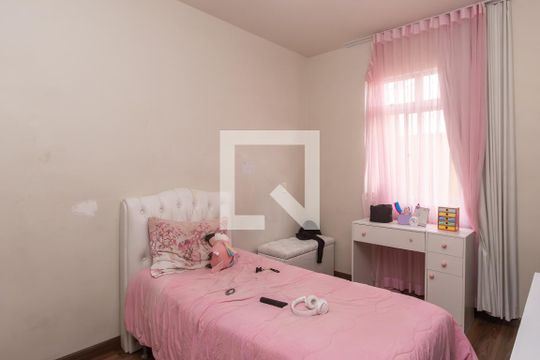 Quarto 2 de apartamento para alugar com 3 quartos, 140m² em Santa Amélia , Belo Horizonte