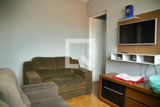 Sala casa 3  de casa à venda com 2 quartos, 200m² em Jardim Calux, São Bernardo do Campo
