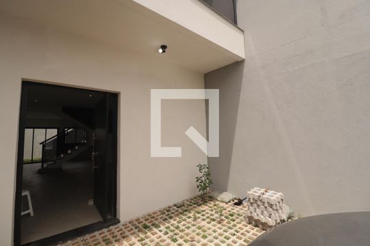 Garagem de casa à venda com 2 quartos, 129m² em Vila Liberdade, Jundiaí