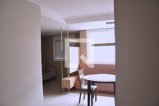 Sala de apartamento à venda com 1 quarto, 56m² em São Geraldo, Porto Alegre